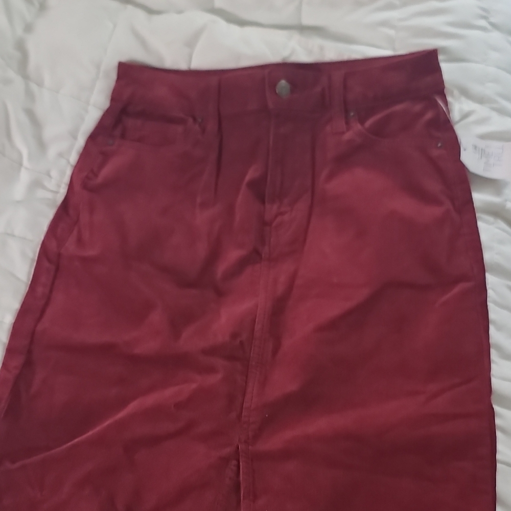 Time and Tru Burgundy Corduroy Skirt - Picture 1 of 5